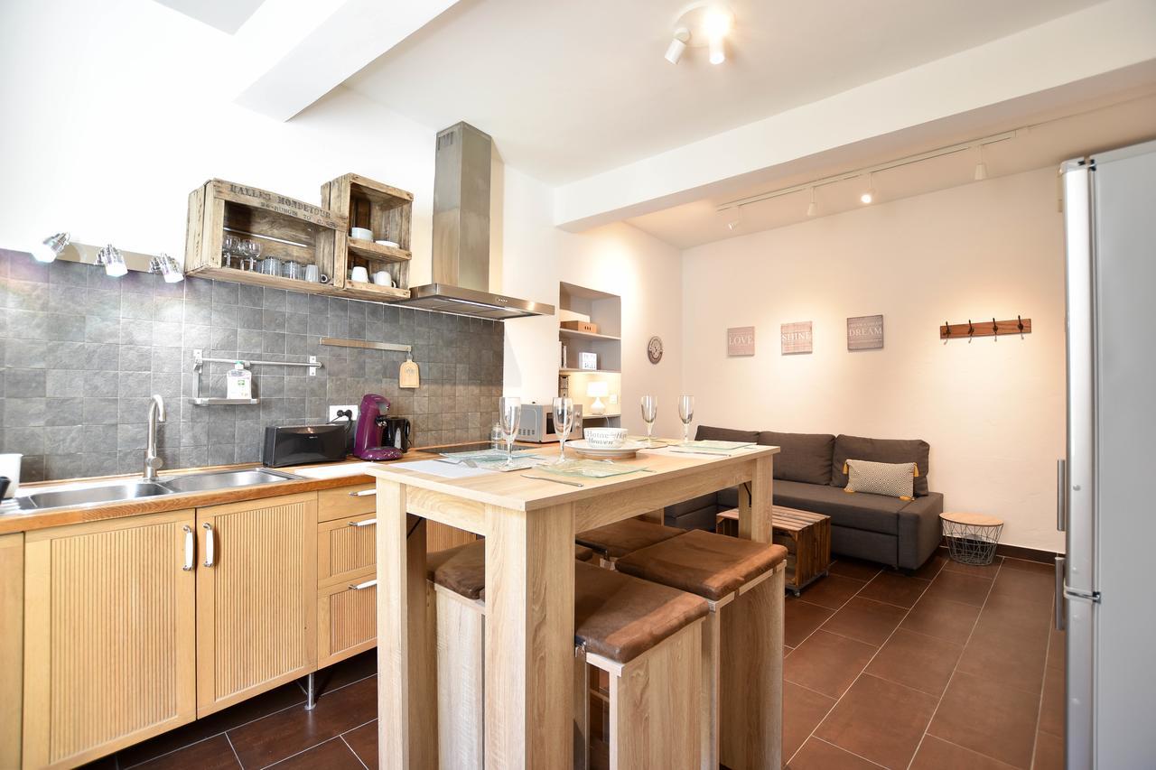 Succes - Tres Beau Duplex- Coeur D'Arles- Climatisation Exterior foto